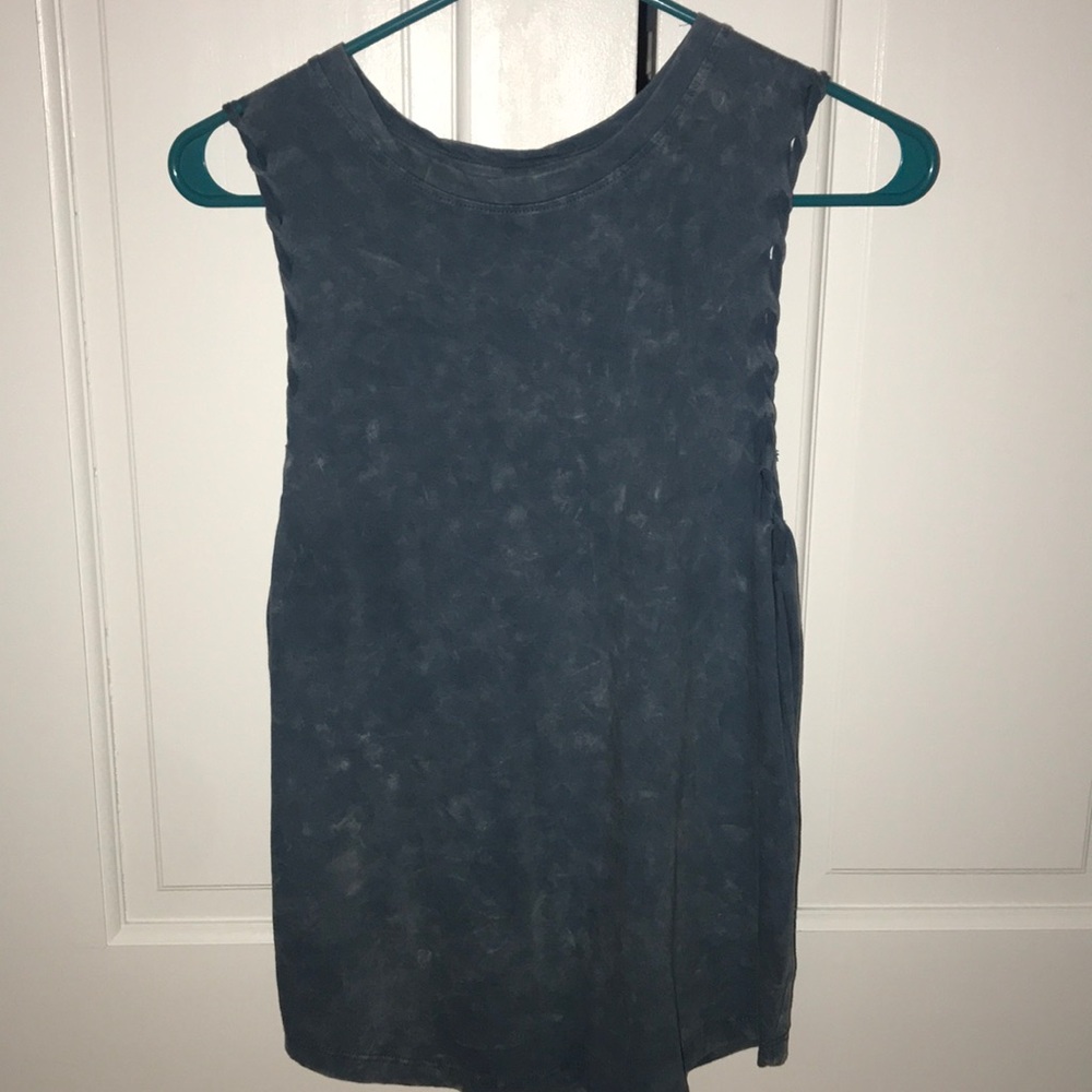 exist blue top!
